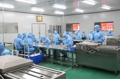 黑膏藥貼牌廠家如何精準(zhǔn)打造高效廣告 從定位到投放的全流程策略